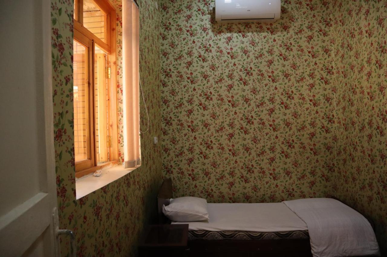 Nasrulla Samarqand Hotel Samarkand Esterno foto